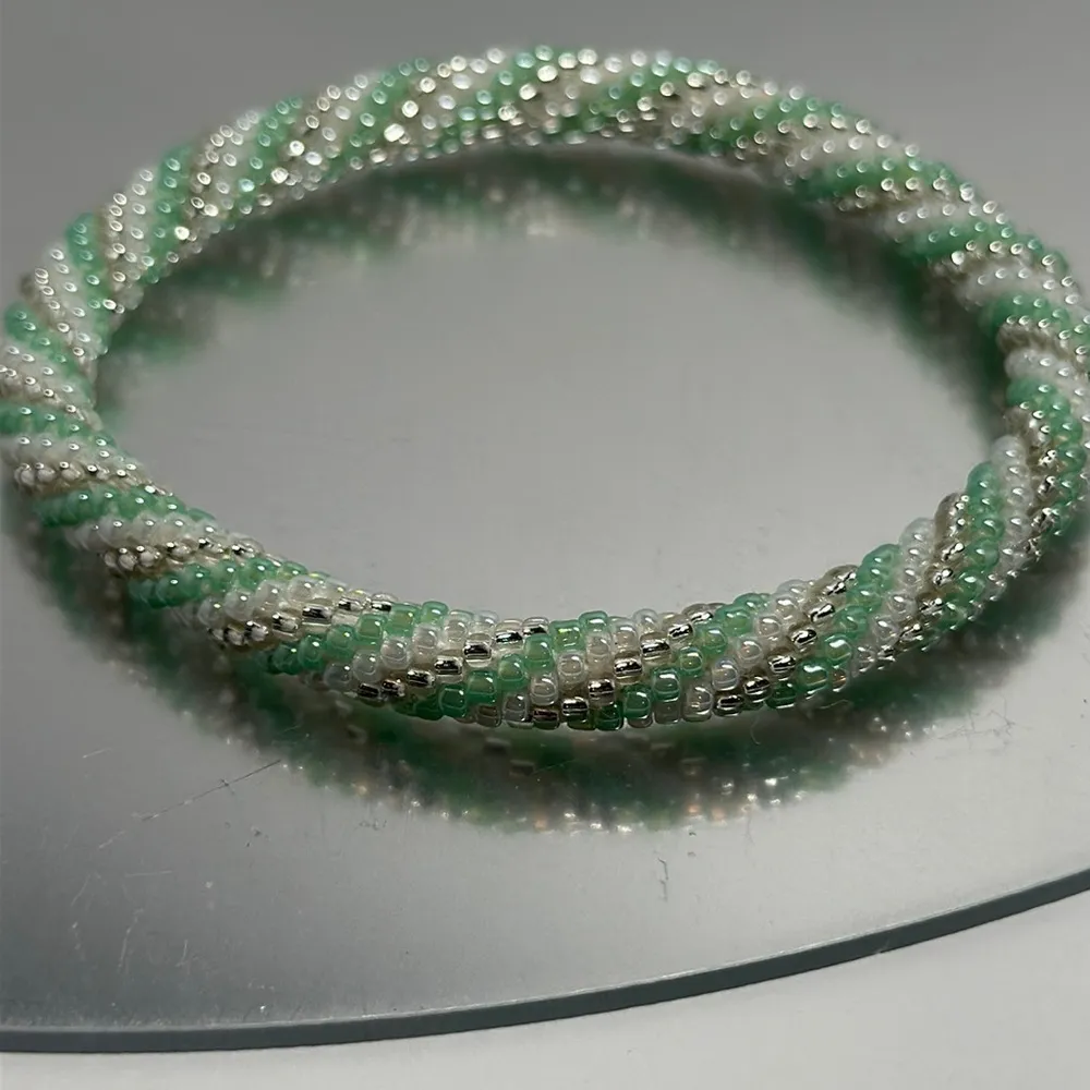 Sashka Mint, White & Clear Bracelet 8” Size - Image 2