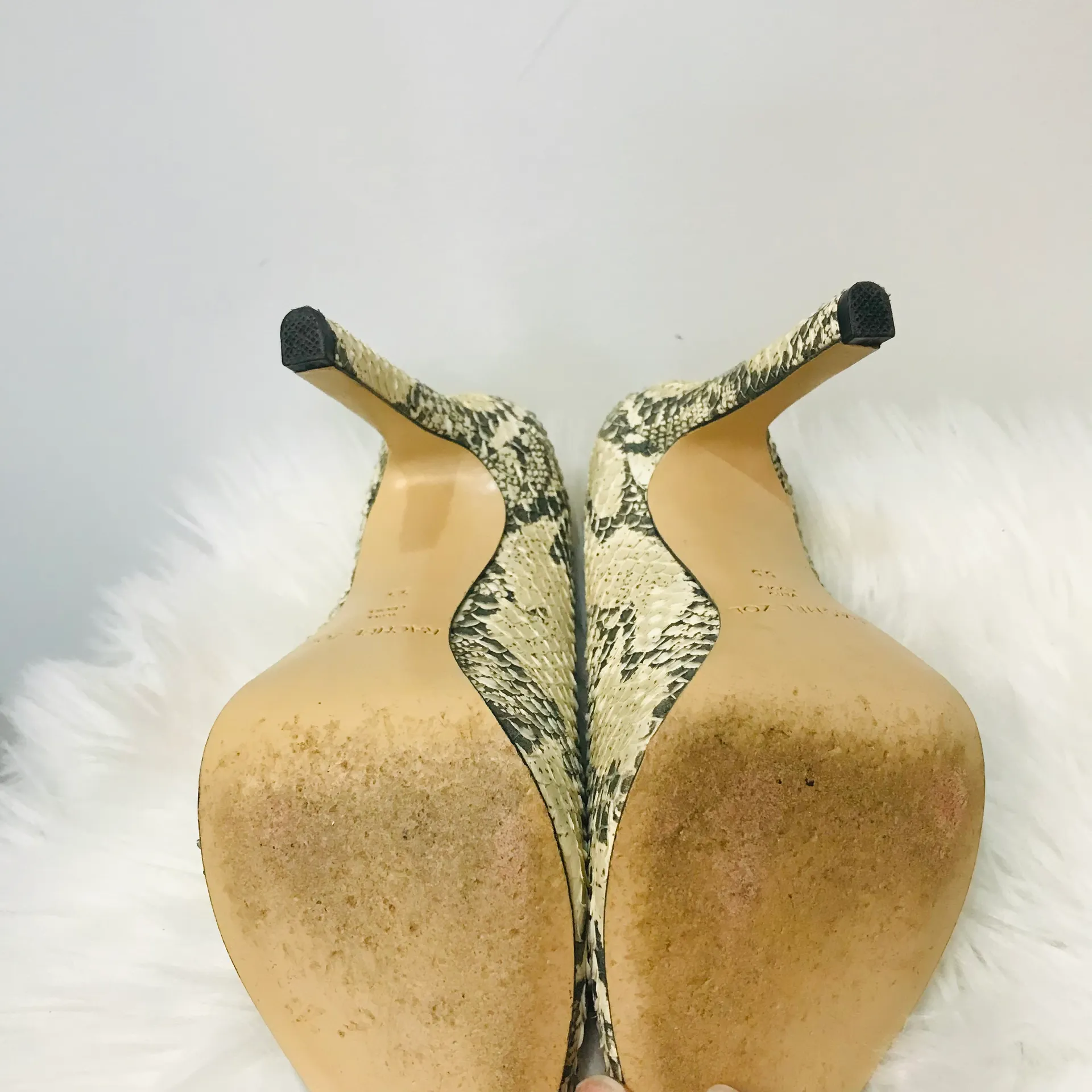 Leather Animal Print snake skin Pumps sz 5.5 - Image 8