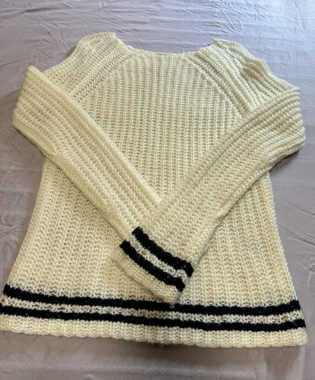 Zenana Outfitters Women Medium Ivory Knit Long Sleeve Scoop Neck Sweater Size L - Image 1