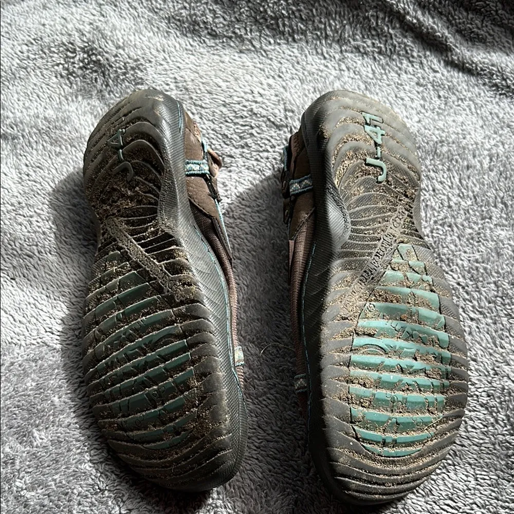 Brown and Gray Sneakers with Rugged Design Size undefined - Image 6