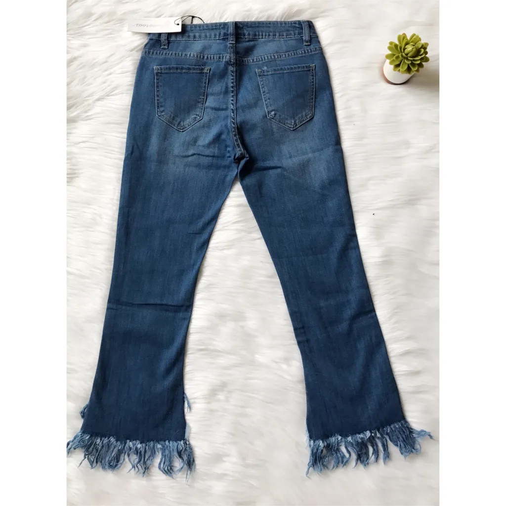 NEW Glamorous Frayed Hem Jeans - Image 4