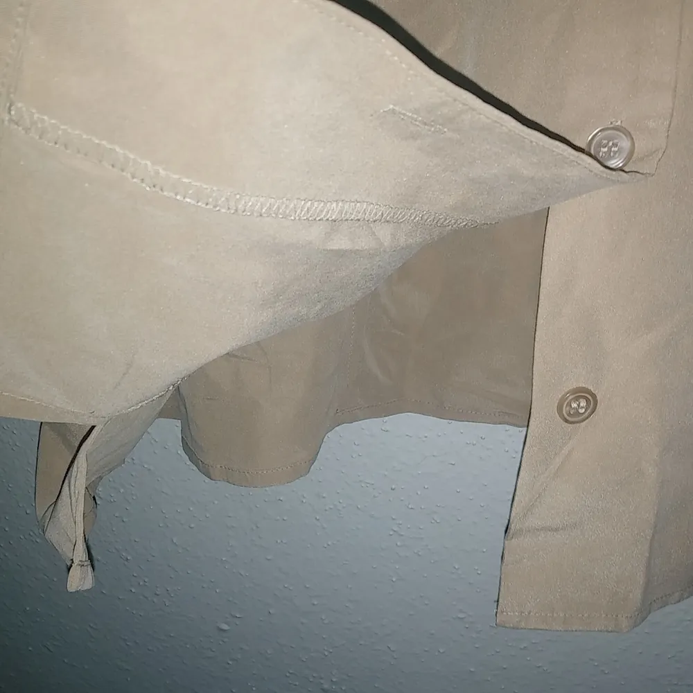 Notations 1X Faux Suede 3/4 Sleeved Button Down Front Pocketed Top Plus in Beige - Image 5