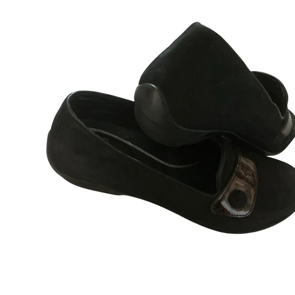 Dansko Olena black suede with tortoise pattern vampires strap slip on shoes 37 - Image 5