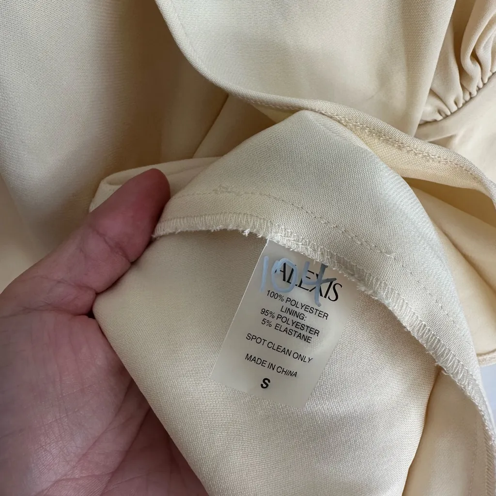 Alexis Ivory Shey‎ Satin Side Slits Crepe Style V-Neckline Dress size S - Image 8