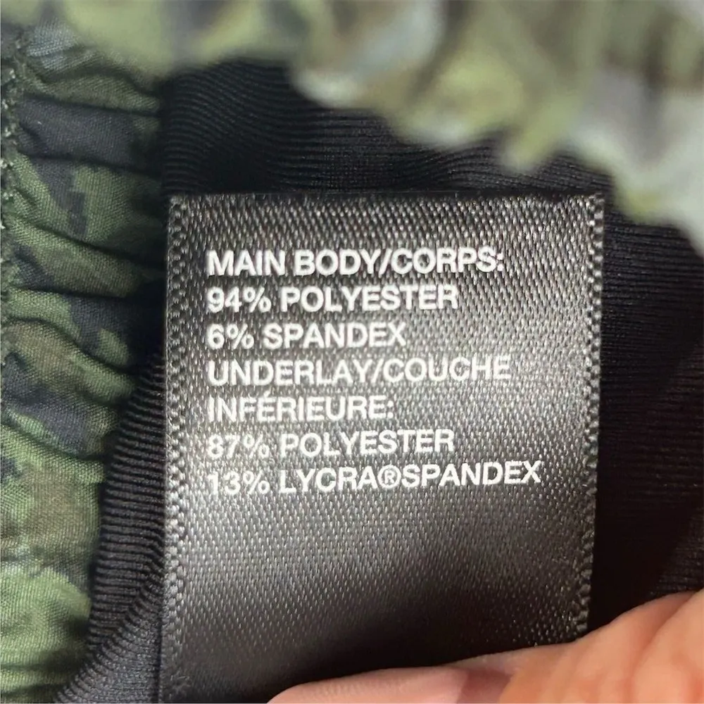 Zella Women's Camo Biker Shorts Size M Multicolor Green Activewear Running - Image 5