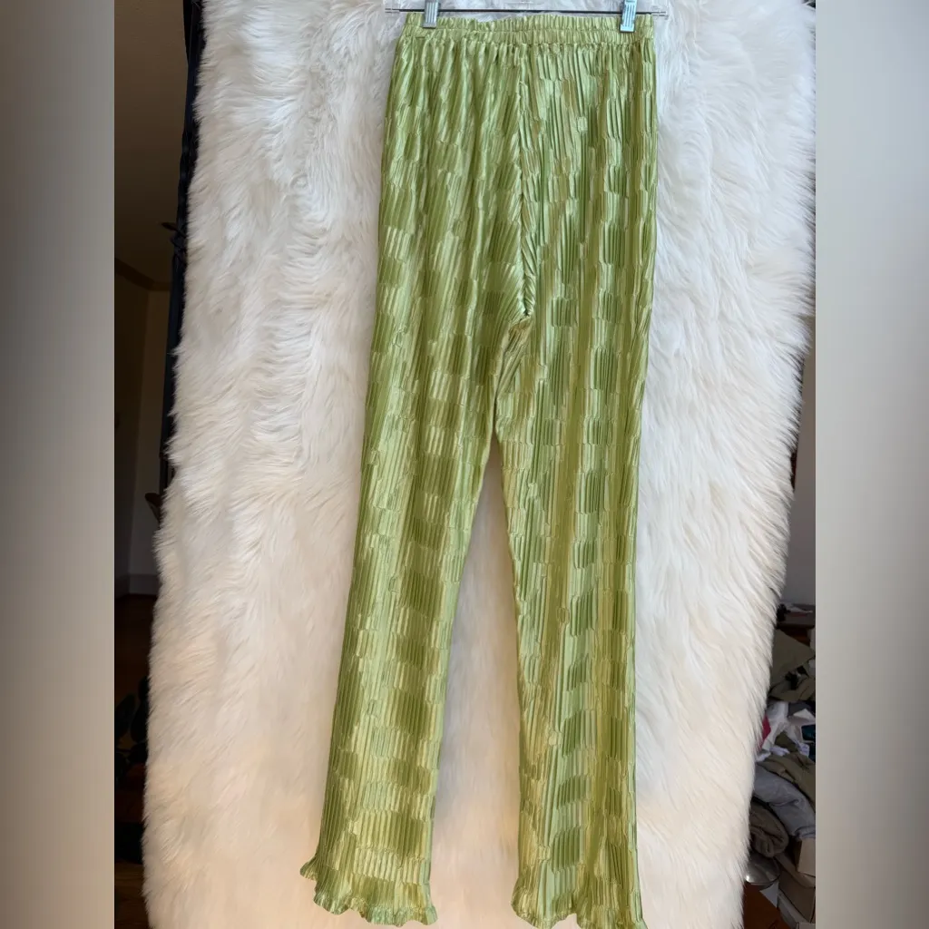 NWT Princess Polly Lila Green Pleated Satin Plisse Wide Leg Pants - Image 10