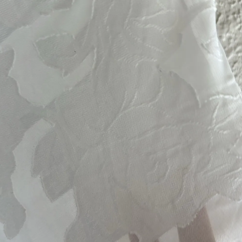 Anthropologie label three eighty - two White V-Neck dress NWT - Image 3