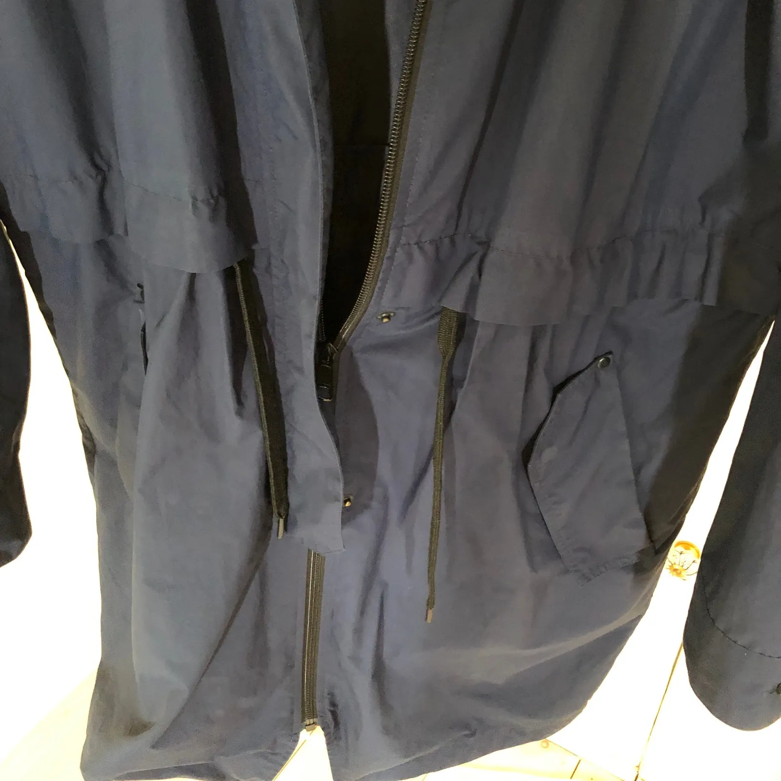 Everlane EUC Women's ReNew Anorak Hooded Rain Jacket in Midnight Navy Blue S - Image 5