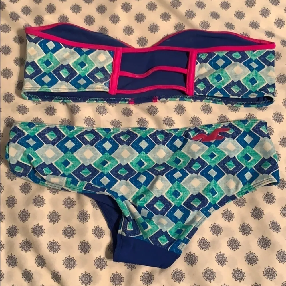 Hollister  swim suit - Image 2