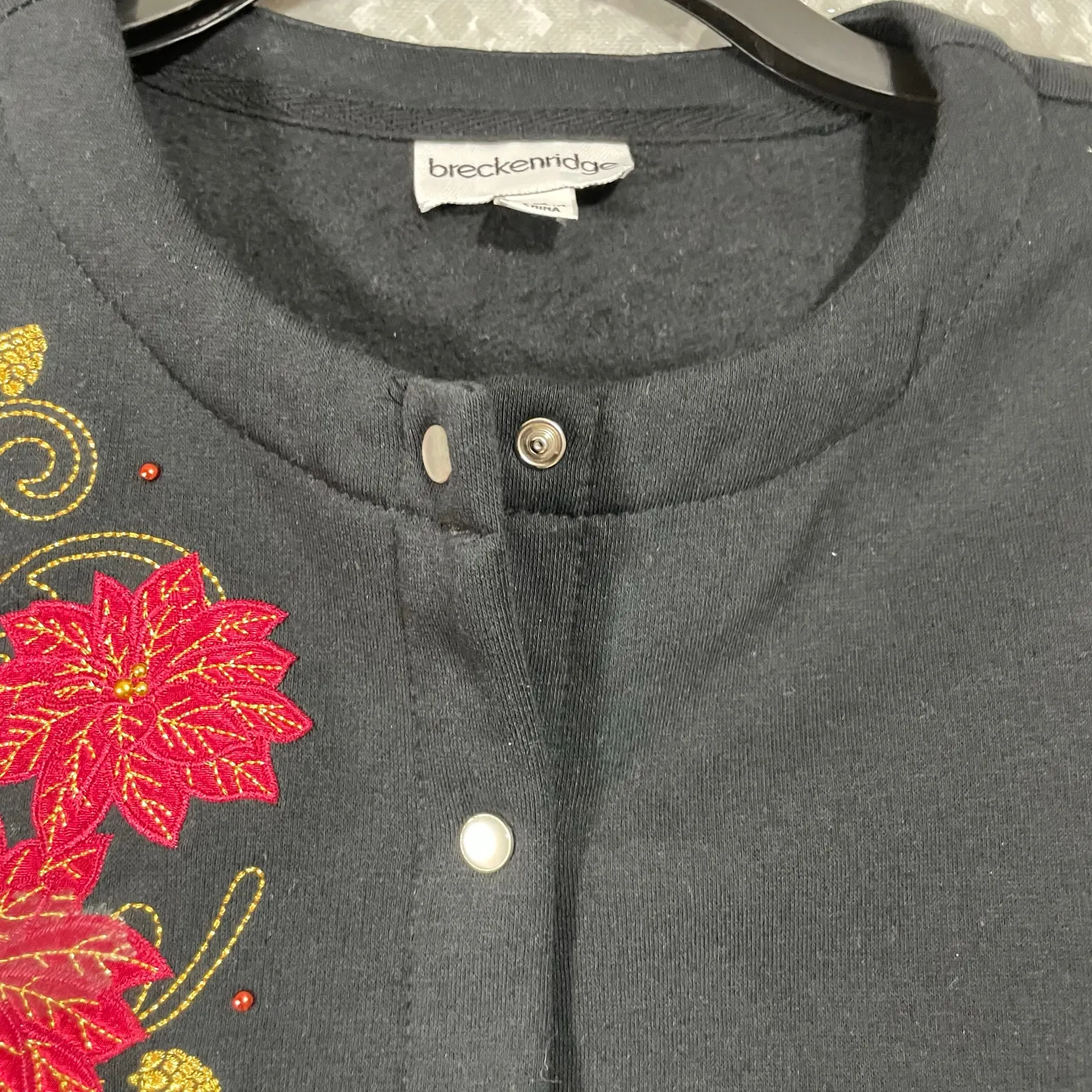 Breckenridge Women's Black Floral Embroidered Cardigan Granny Sweater - Medium - Image 5