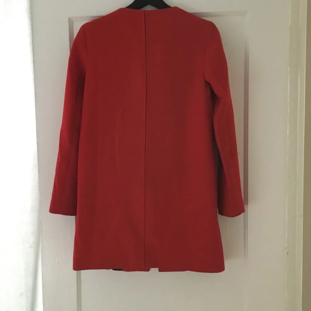 Zara red collarless coat - Image 3