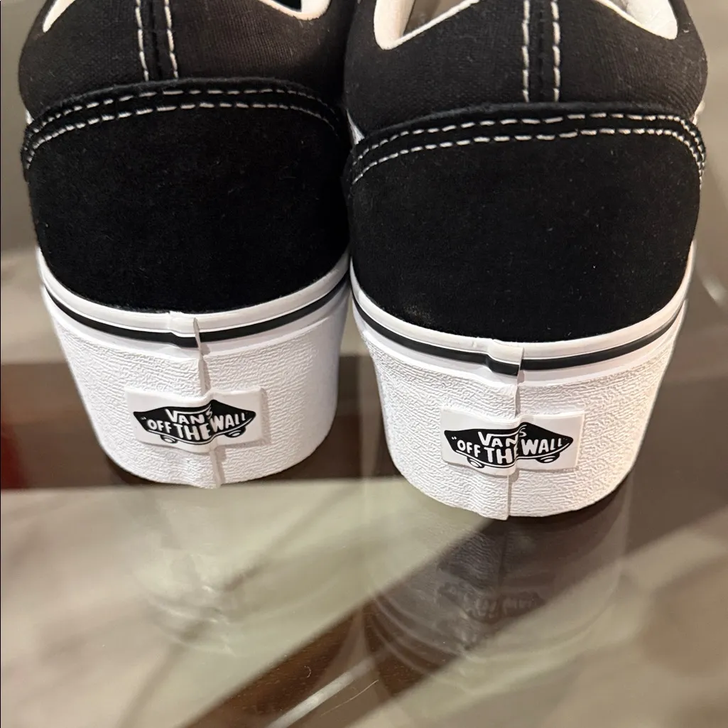 Vans Black and White Low-Top Sneakers - Image 2