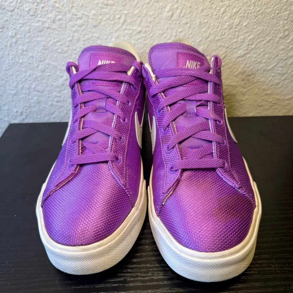 Nike Sweet Classic Sneakers Women’s Size 11 Purple &‎ White Shoes 408182-502 - Image 2