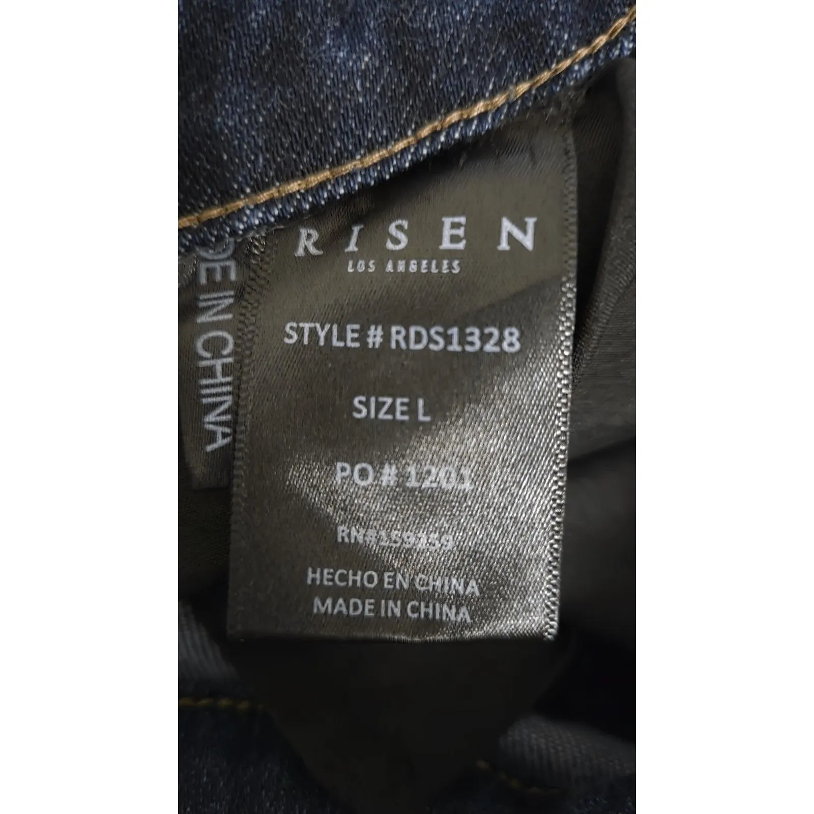 Risen Shorts Womens L Blue High Rise Stretch Denim Casual Dark Wash Jorts Size undefined - Image 6