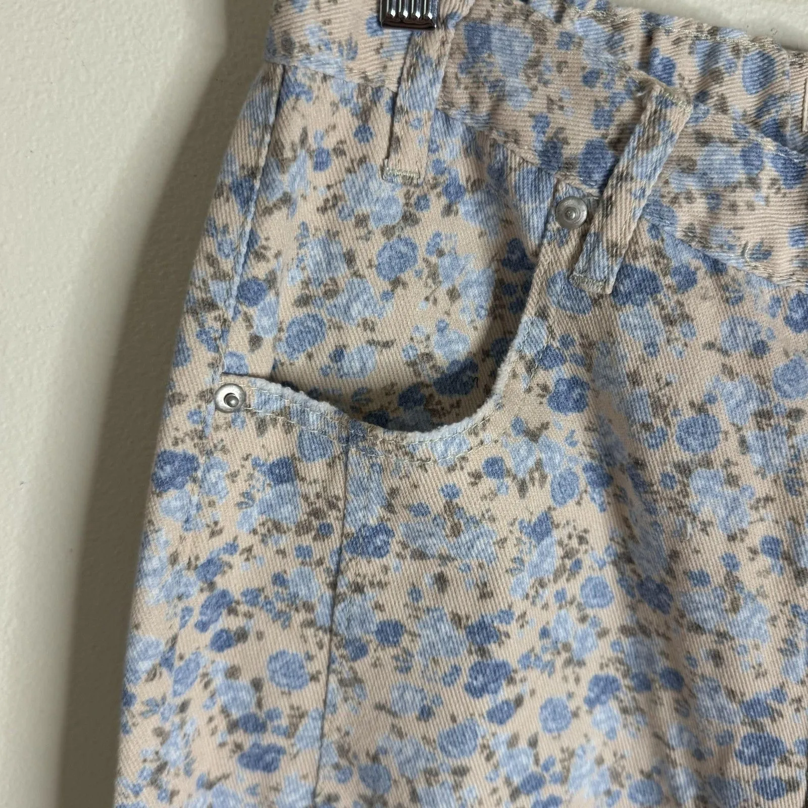 POL everyday edge pants Blue Floral Corduroy Wide Leg Distressed Elastic Waist S - Image 4