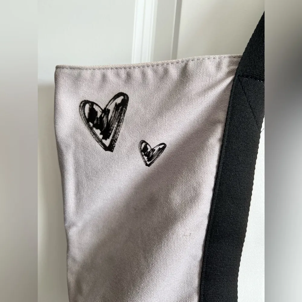 Victoria's Secret Taylor Mae Tease Tote 2018. - Image 6