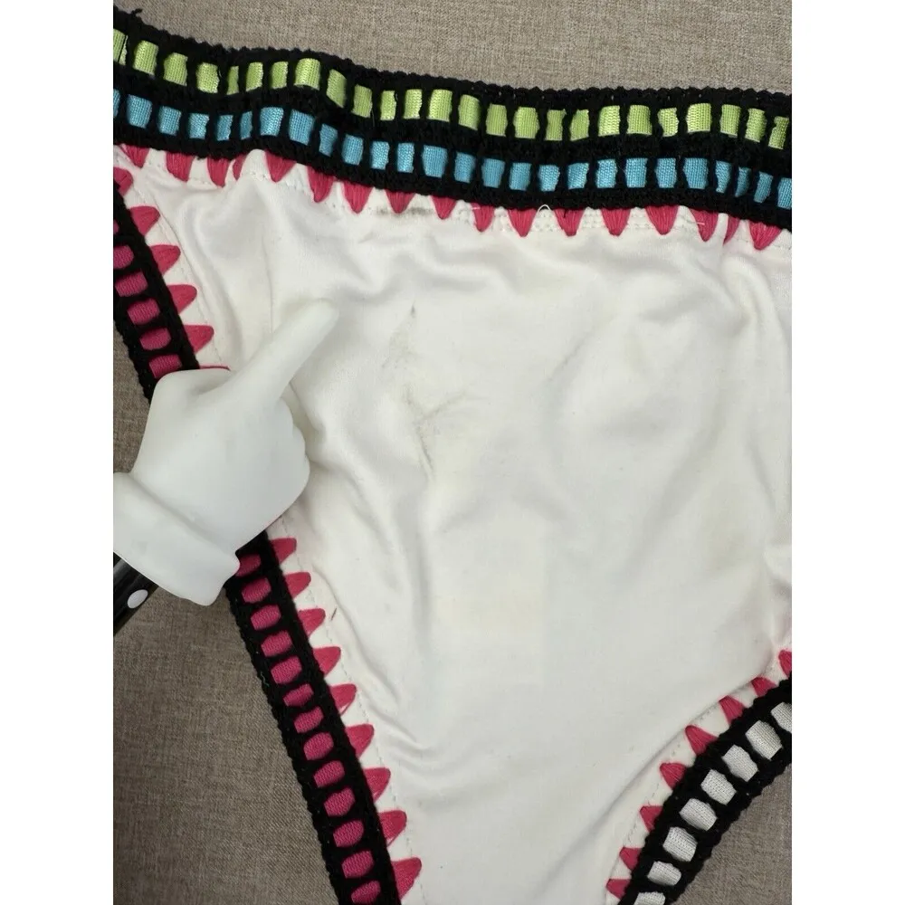 BAR III Women's Bikini Bottom White Pink Border Size Small Crochet trim - Image 4