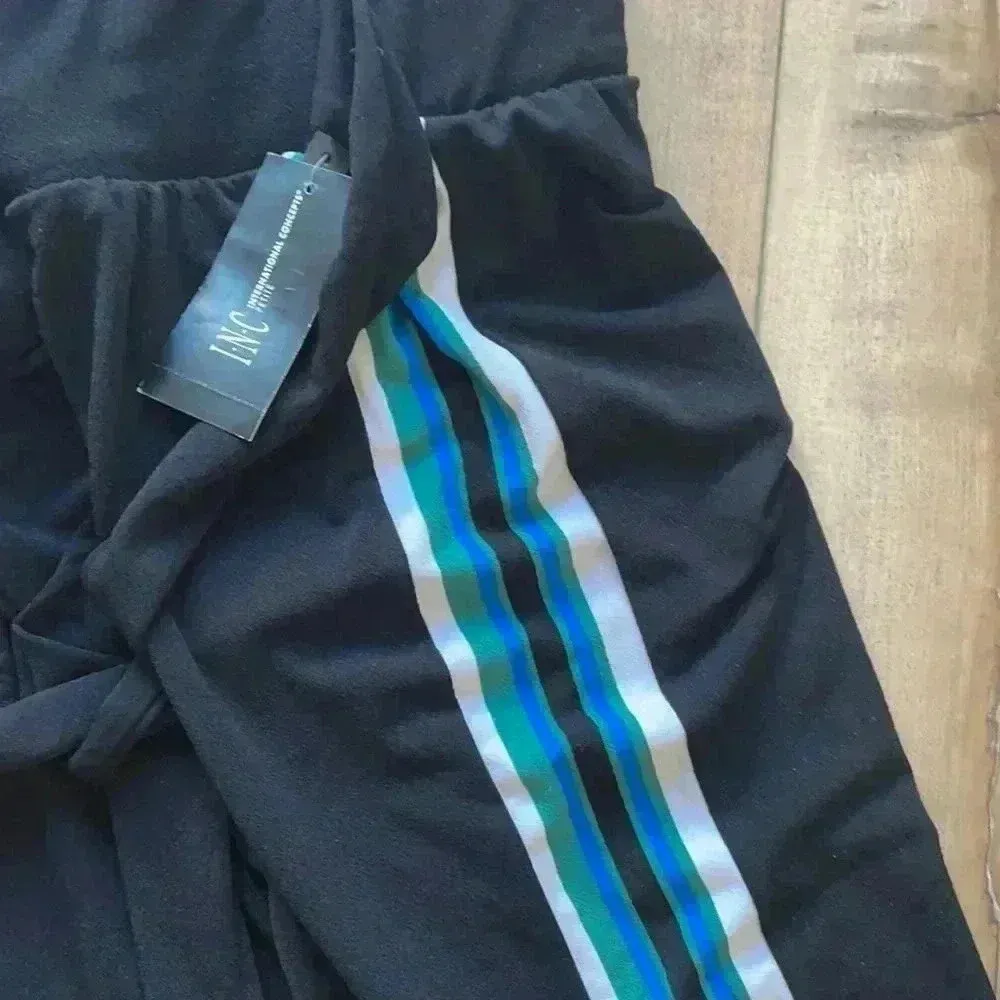 4/$25 NWT INC Womens Varsity - Image 5