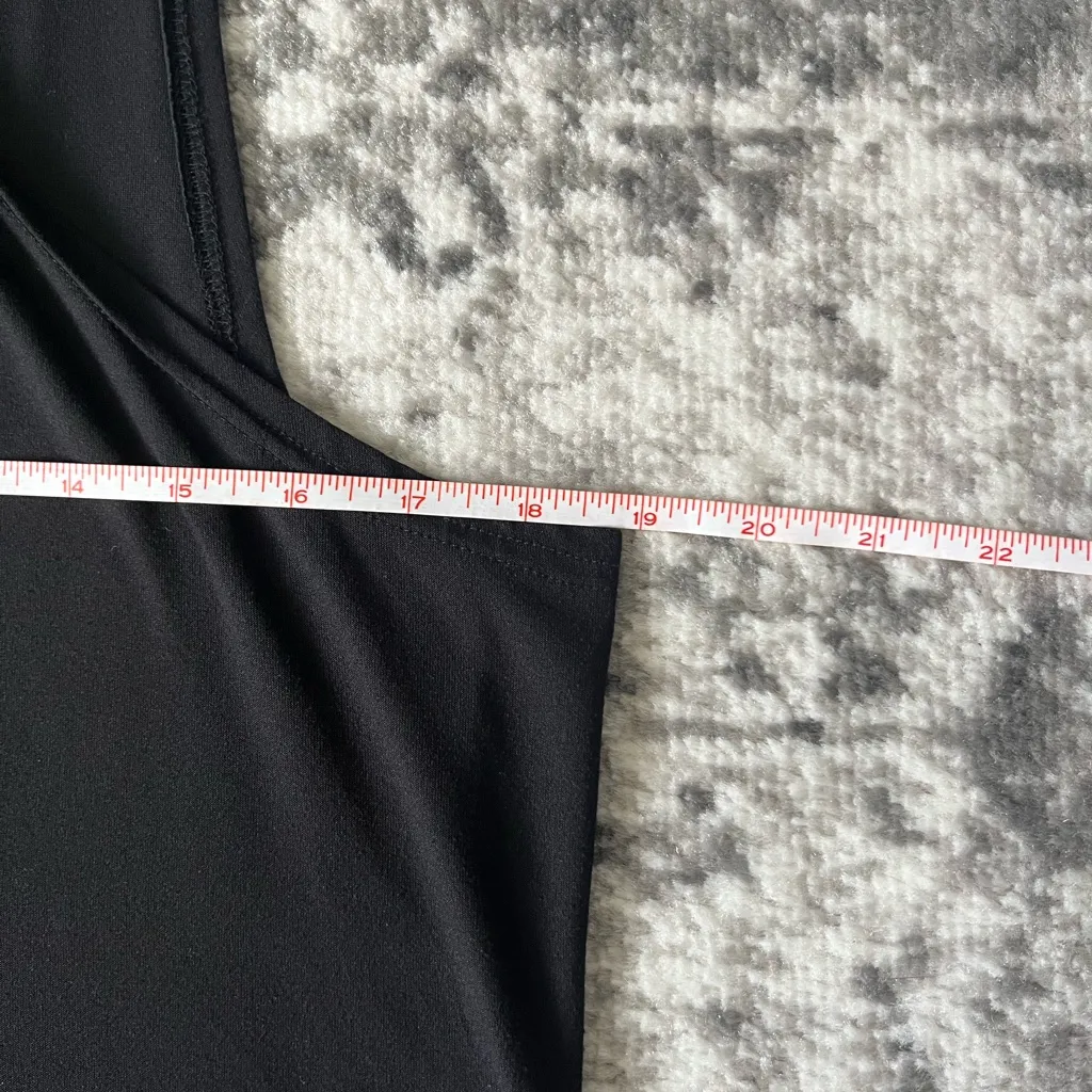 Vuori Energy Twist Back Tank Top - Image 5