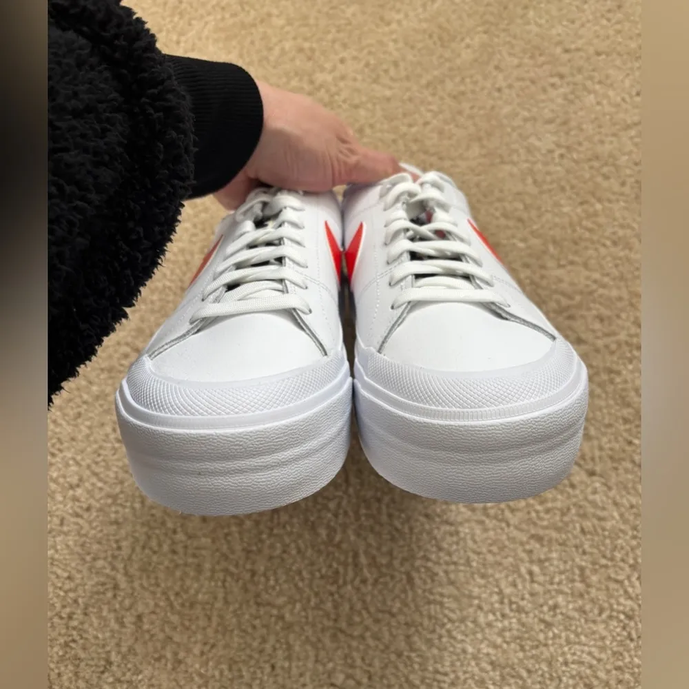 NWT Nike Court Legacy Lift Women's 11 White Orange Swoosh Platform Low Tops - Image 8