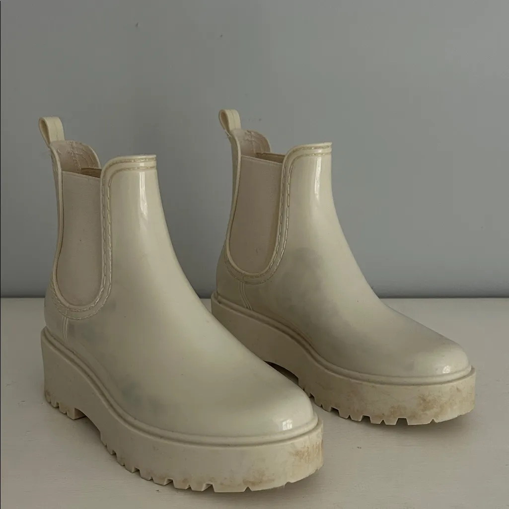 Beach By Matisse Cream Rain Boots Size 9 - Image 2