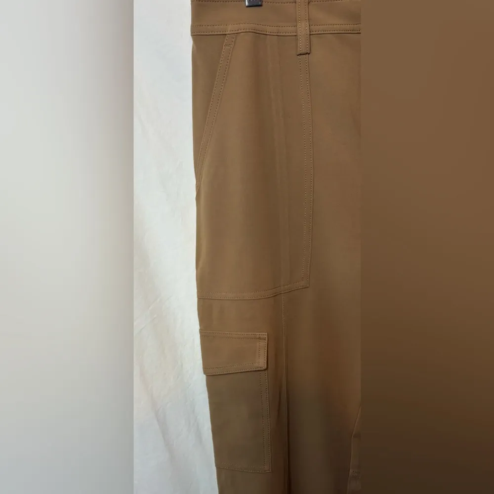 NWOT Banana Republic Slim Refined Stretch Cargo Khaki Pants - Image 3