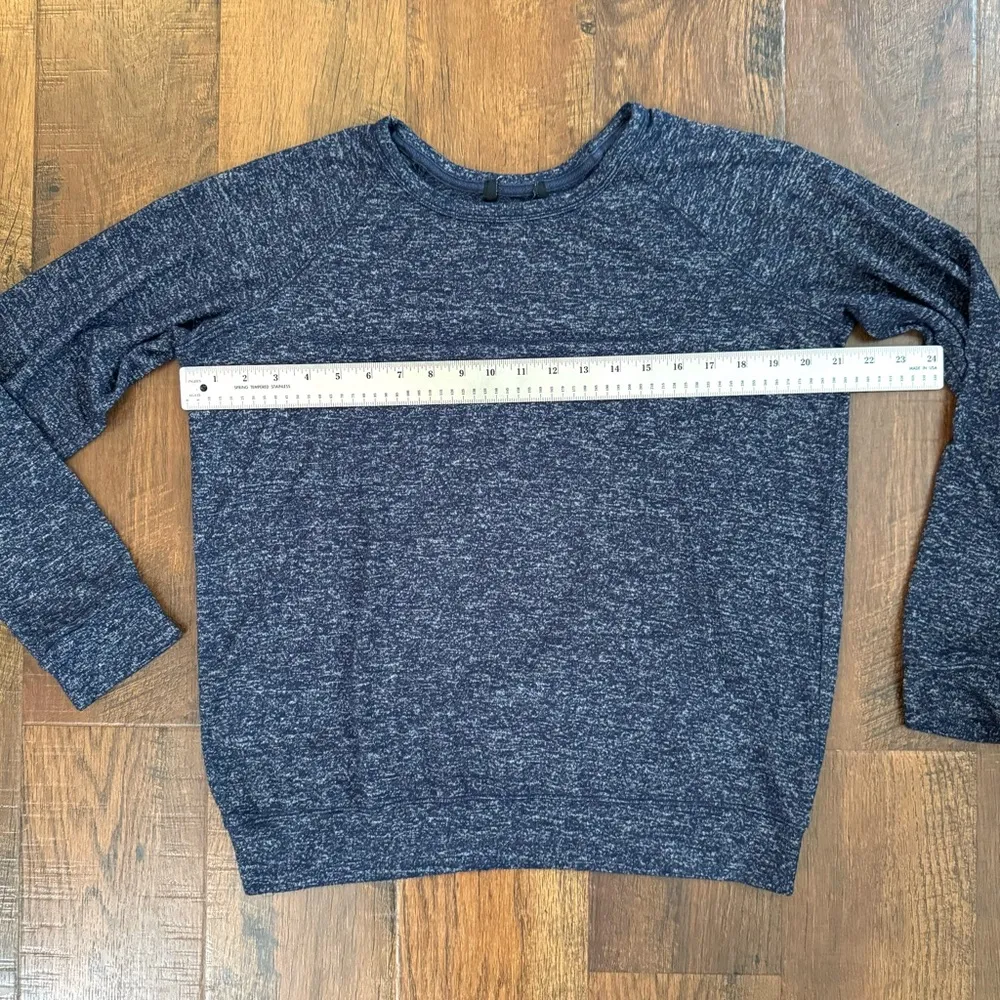 Buffalo David Bitton , long sleeve pullover top, size M - Image 5