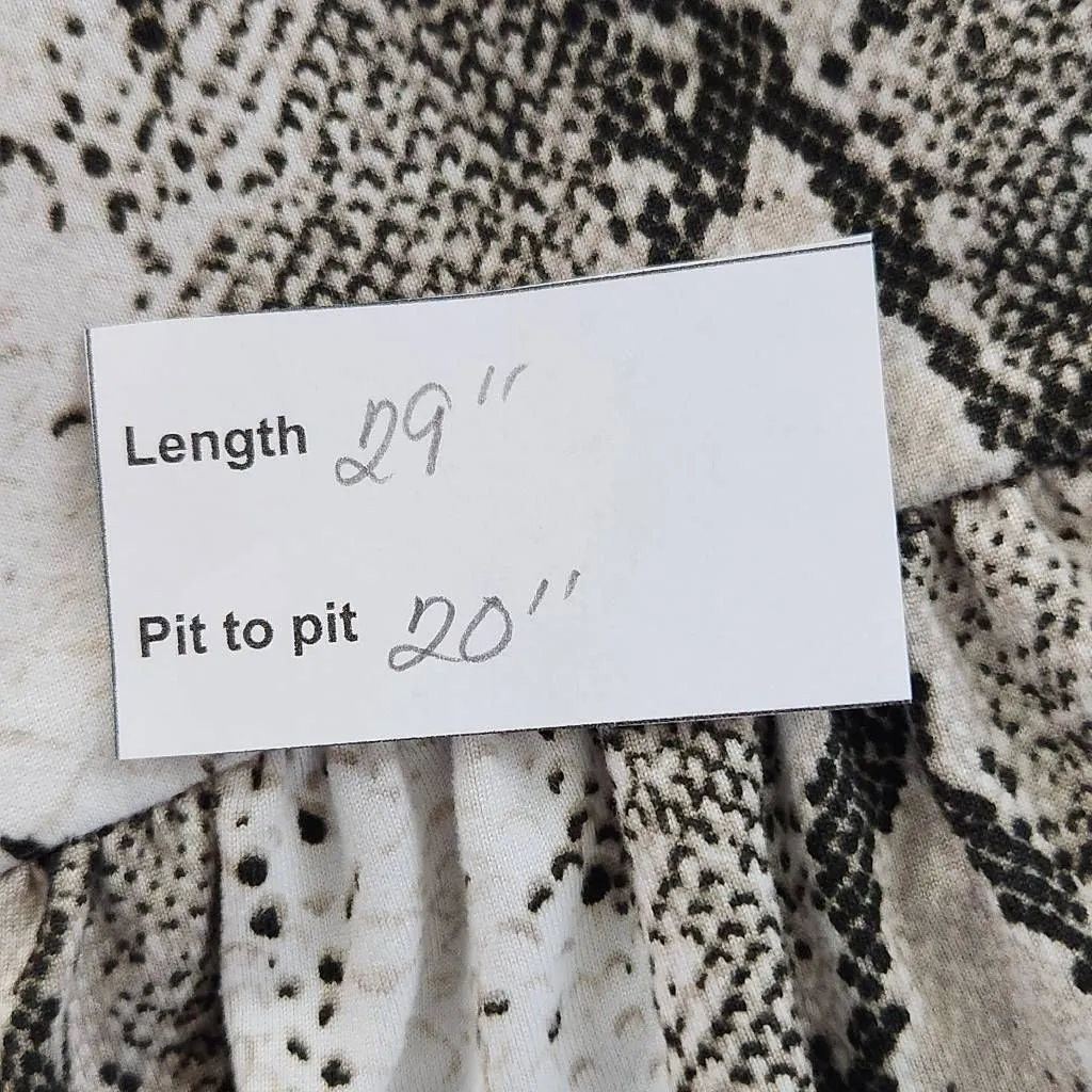 White Birch Snakeskin Babydoll Tunic Size Small Snakeskin Print Knit Top - Image 8