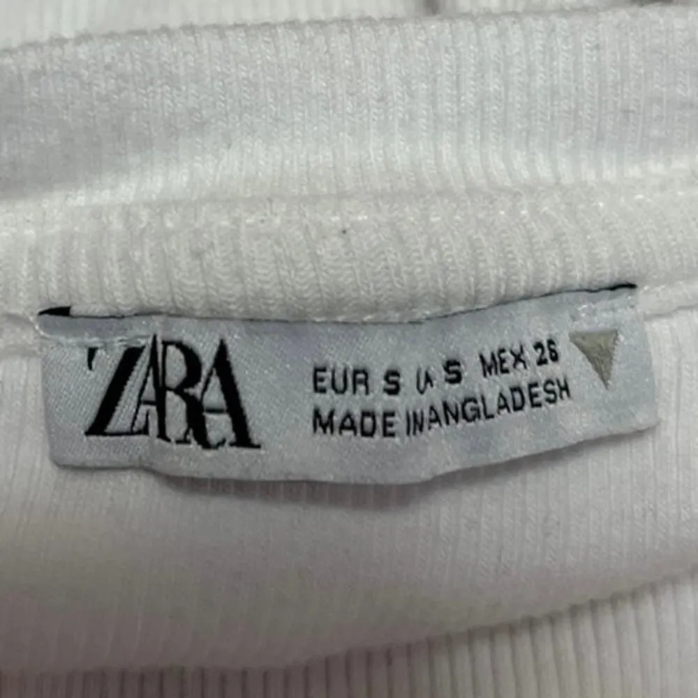 Zara White Ribbed Knit Ruffle Tiered Short Sleeve Cropped Sweater Top Size S - Image 4