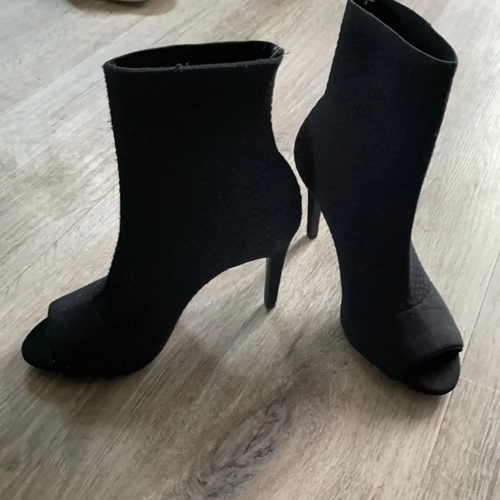 INC International Concepts Heels Size 6 Medium Black - Image 2