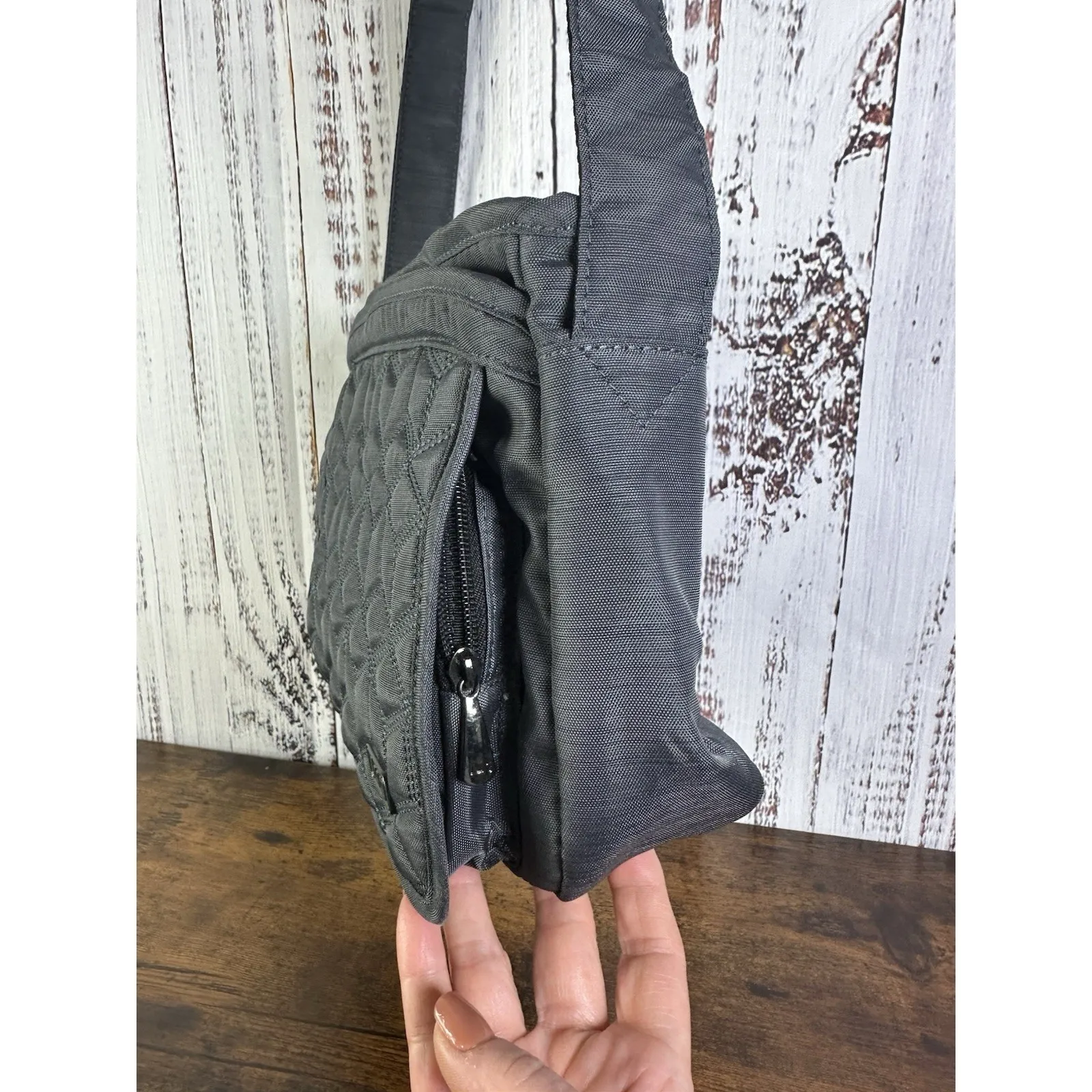 Lug Wings Gray Purse Crossbody Travel Bag Water Bottle Pockets Adjustable Strap - Image 5