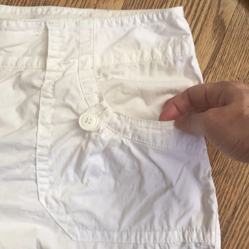 Just my size white shorts - Image 4