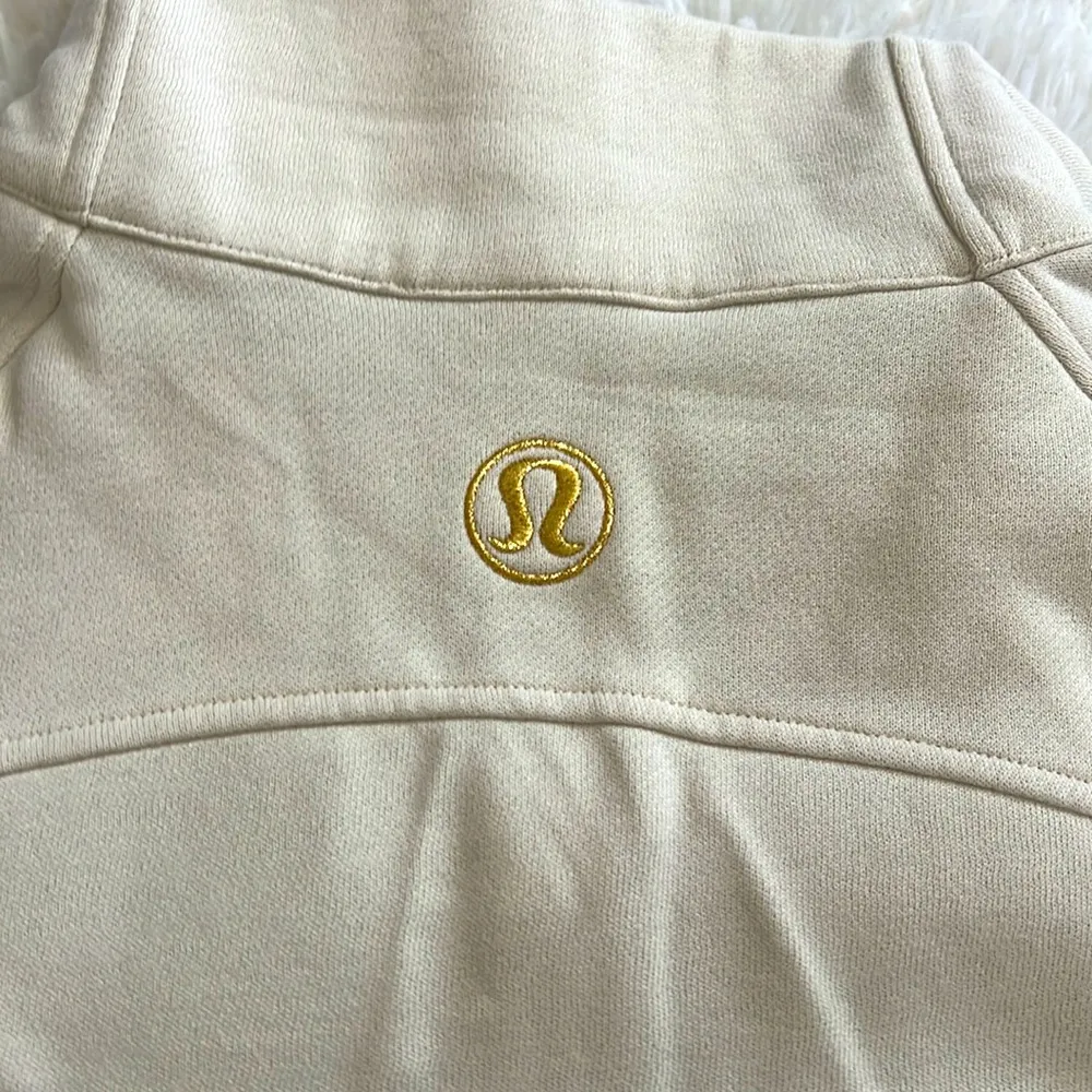 1/2 Zip Scuba/Oversized Scuba Joggers Lunar New Year Ivory XL/XXL NWT - Image 9