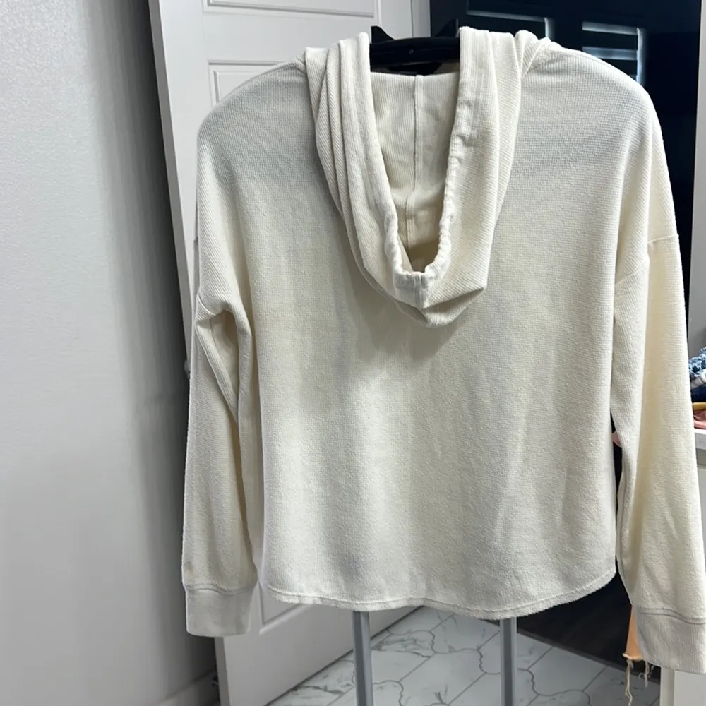 Victoria Secret Lounge Top - Image 2