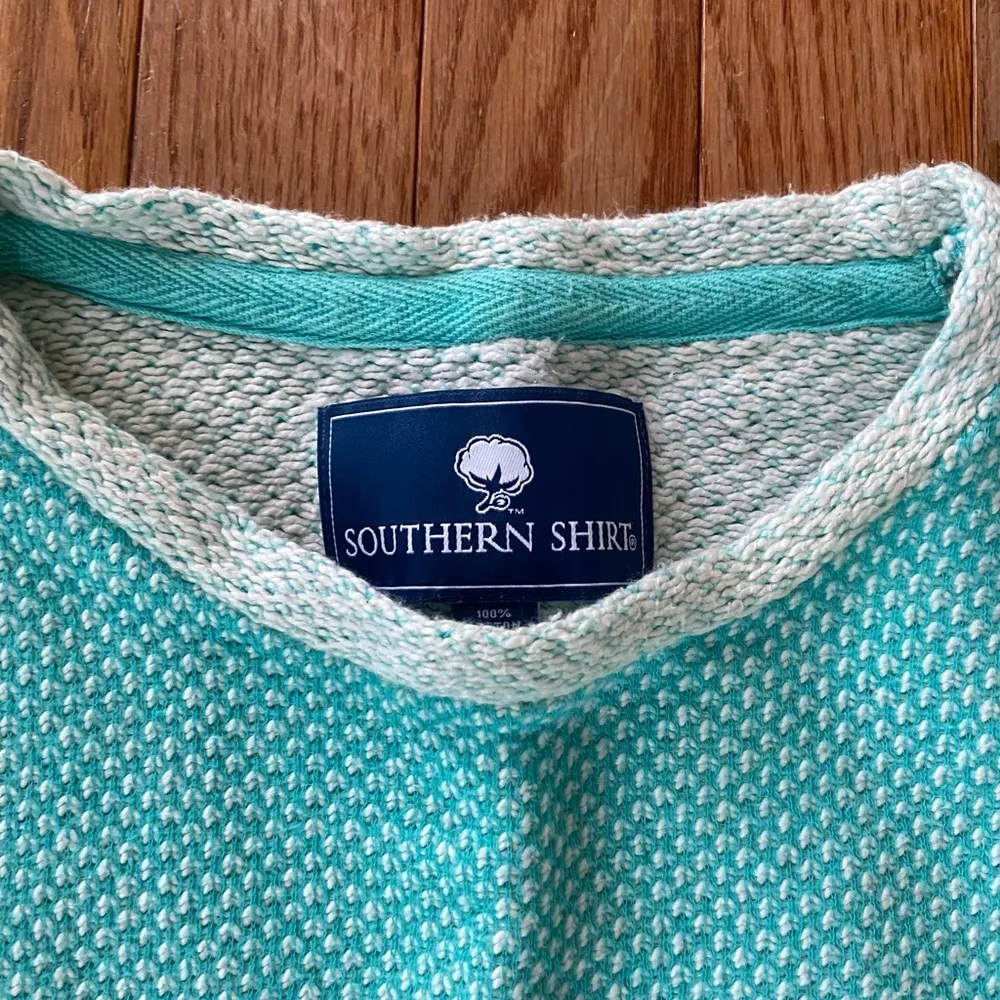 light blue and white 100% cotton crewneck pullover - Image 3