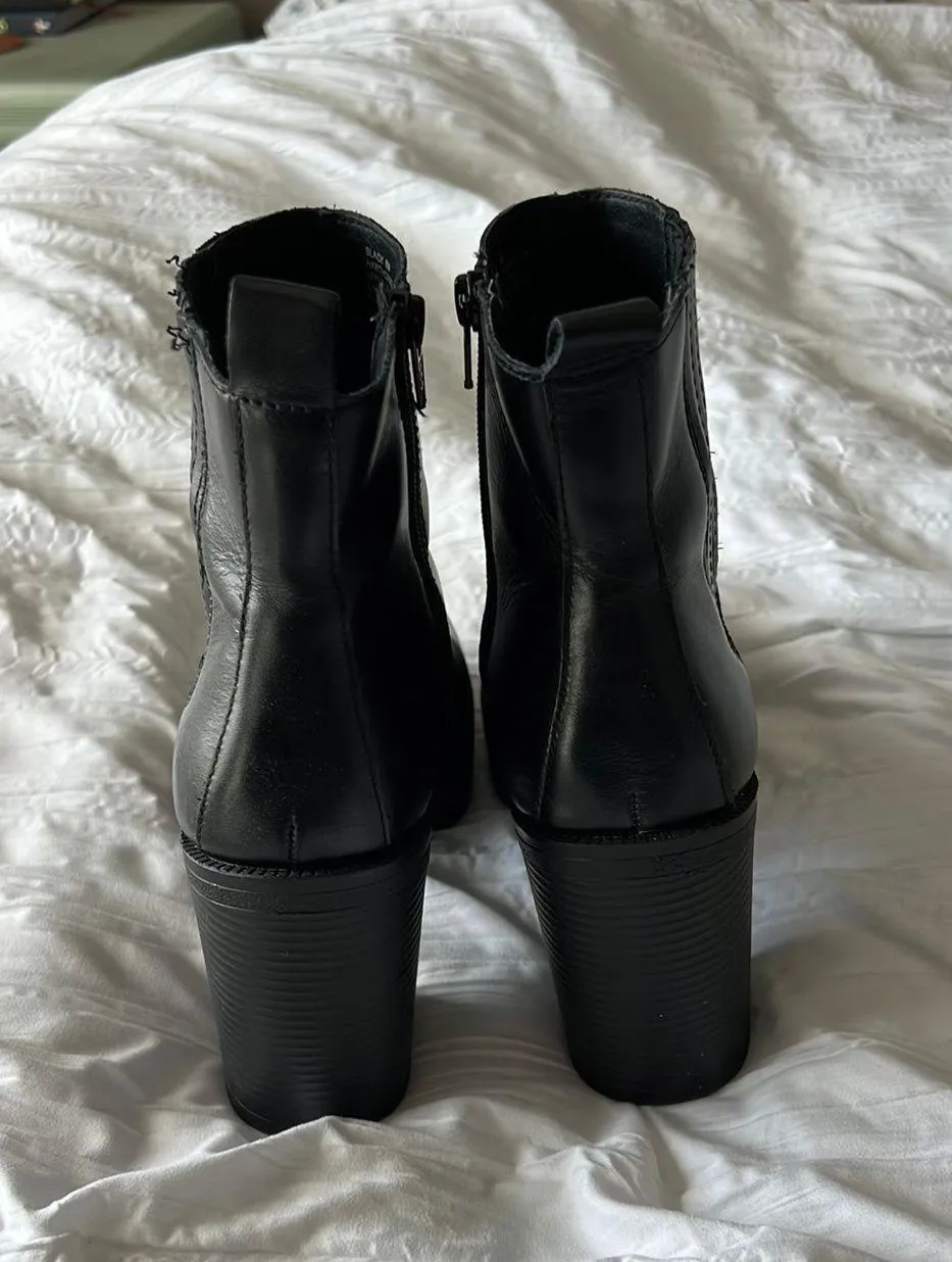 Black Heeled Booties Size 8 - Image 3