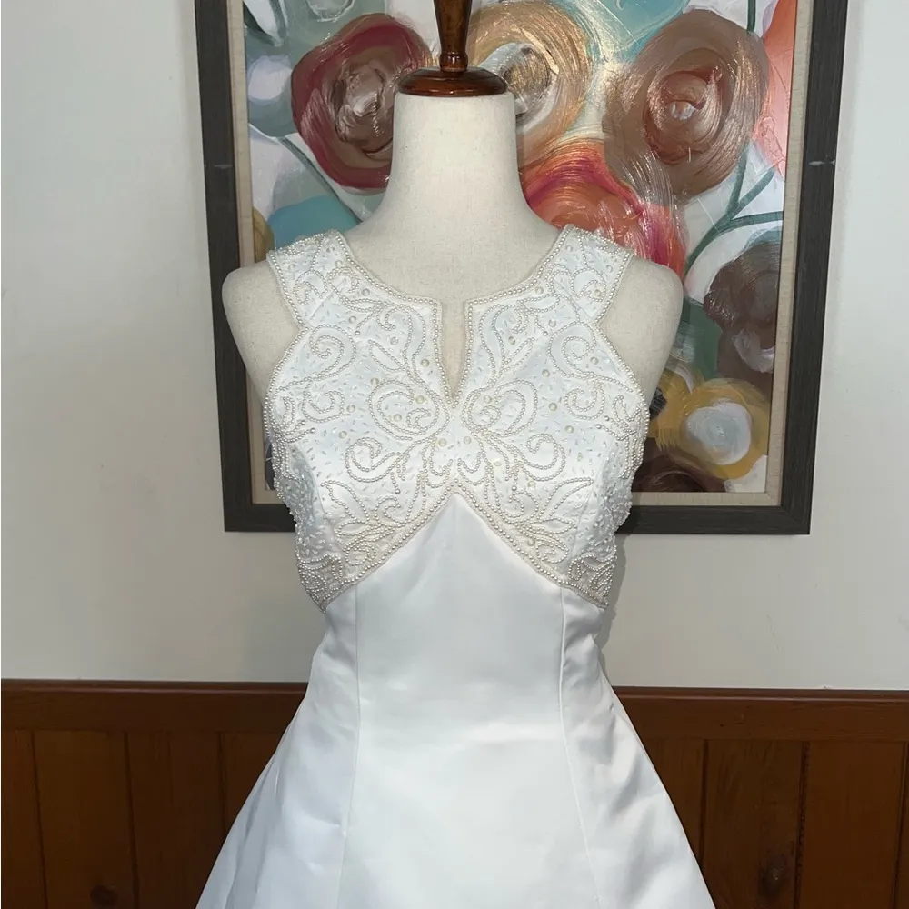 Gorgeous Vintage 90s Eden Bridal Empire Waist Wedding Gown! Size 8 - Image 3
