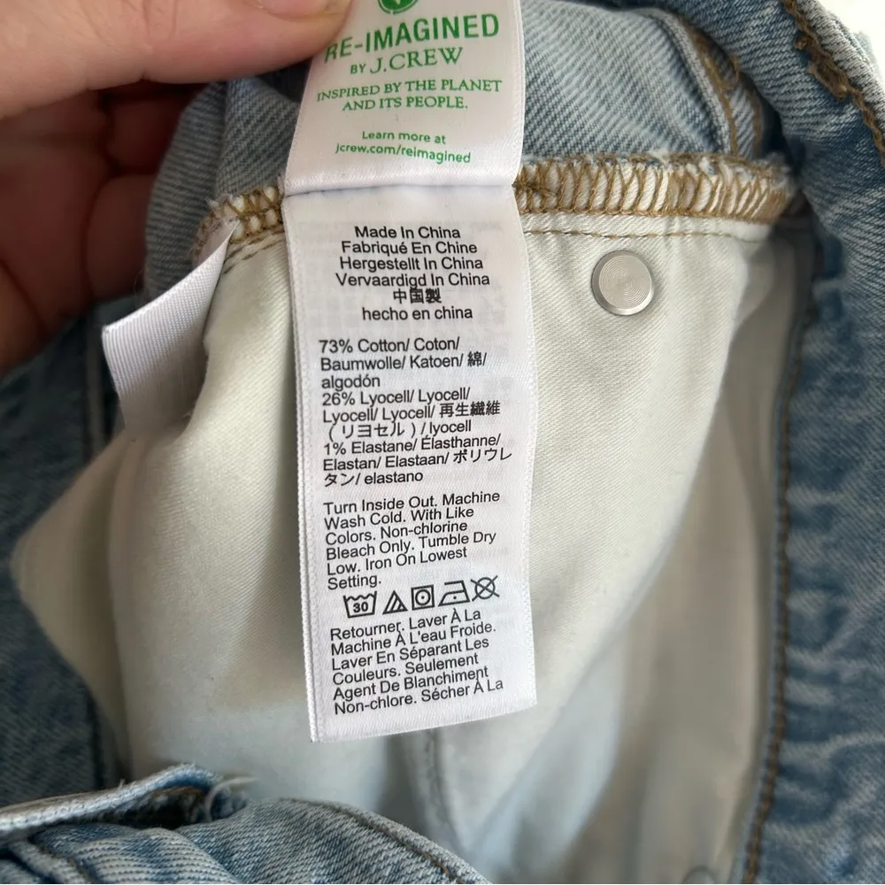 JCREW 9" Demi-Boot Crop Jeans Sz 31P Raw Hem Light Wash - Image 5