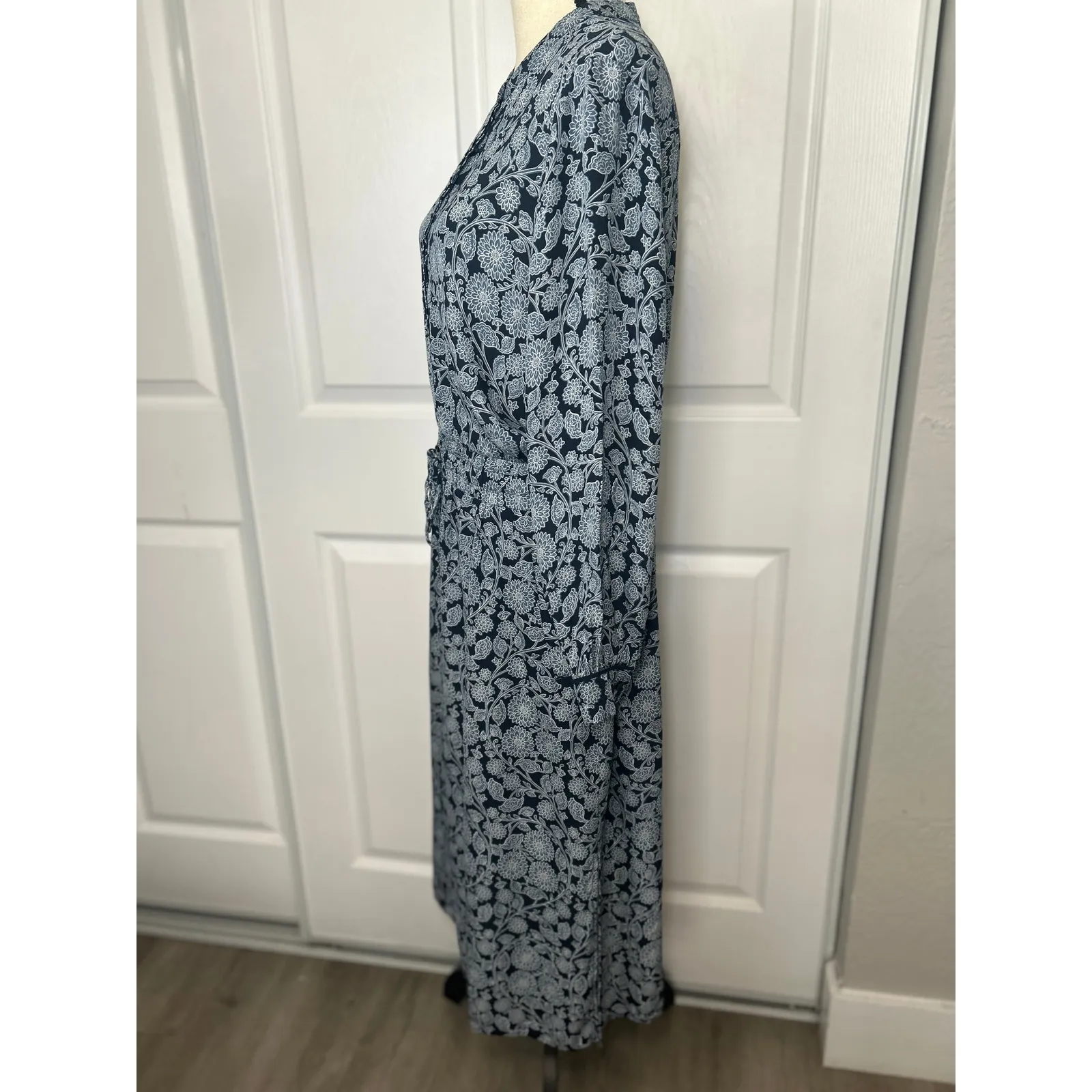 REISS Trina Blue Floral Print Midi Dress Size 10 Long‎ Sleeve Modest Button Down - Image 7