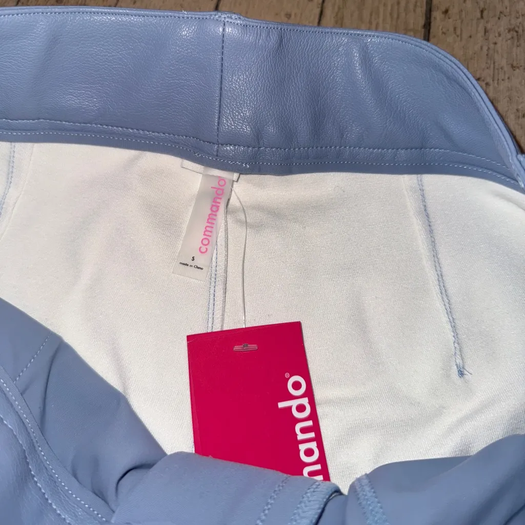 NWT Commando Faux Leather Tailored Short - Image 8