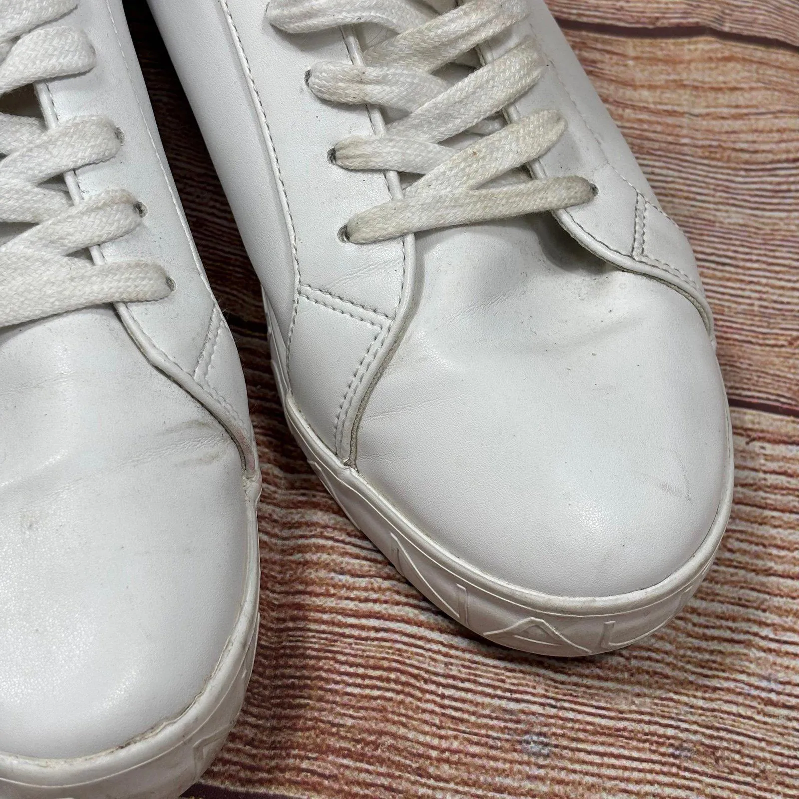 Nautica White and Red Casual Sneakers Womens Size 10 - Image 3