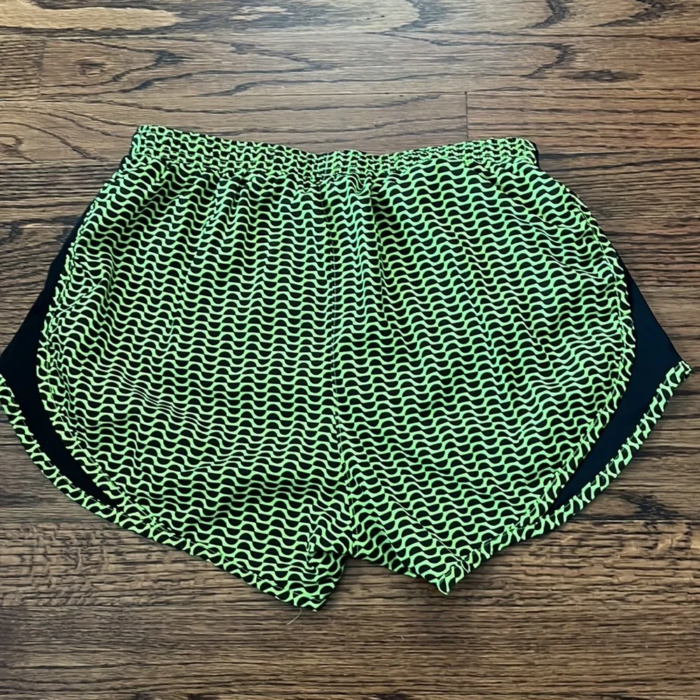 Nike Dri Fit Shorts - Image 3