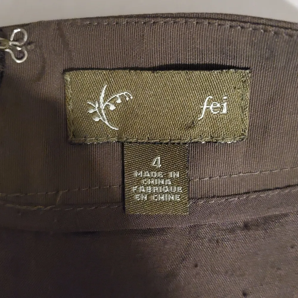 🔥SALE🔥Anthropologie FEI Womens Olive Green Back Zip Skirt 4 - Image 2