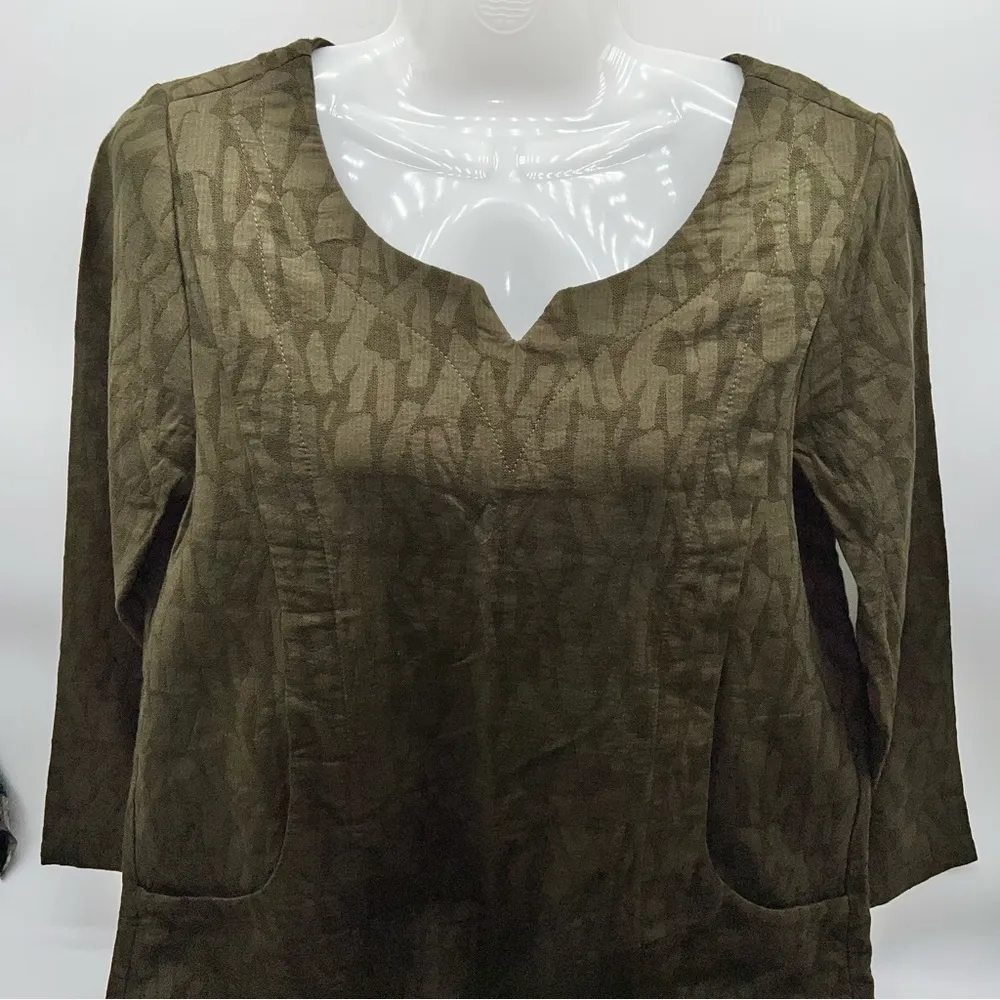 Women's Dark Green Textured Brocade Long Sleeve Sheath Dress w/Front Pockets - Image 3