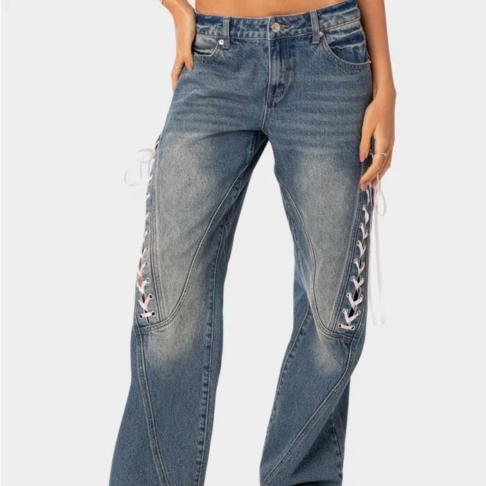 Edikted Lace-Up Knee Low Rise Wide Leg Jeans - Image 2