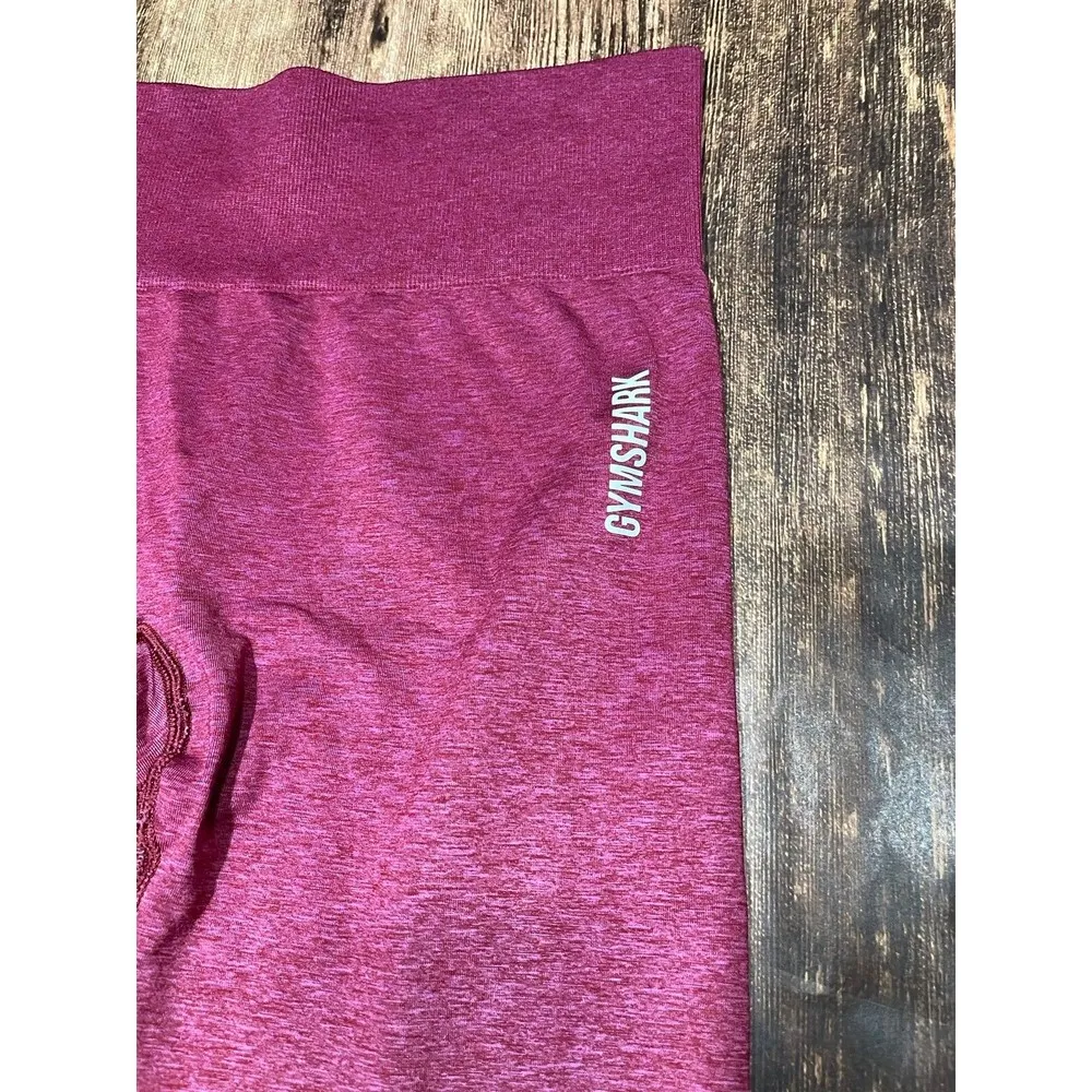 Gymshark Ombre Maroon leggings size MEDIUM - Image 2