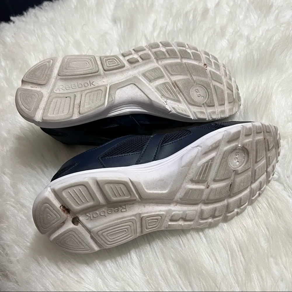 Reebok Run Supreme MT Running Shoes Sneakers Athletic Footwear Size 8 1/2 - Image 4