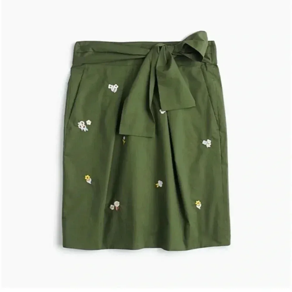 J. Crew | Olive Green Embroidered Floral Bow Tie Skirt Size 00 XXS XS - Image 3