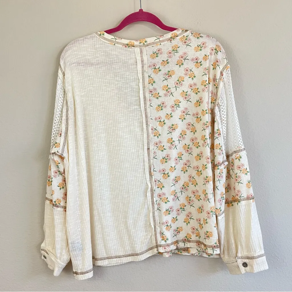 POL  Floral Patchwork Crochet Accent Oversized Long Sleeve Top Size M - Image 8