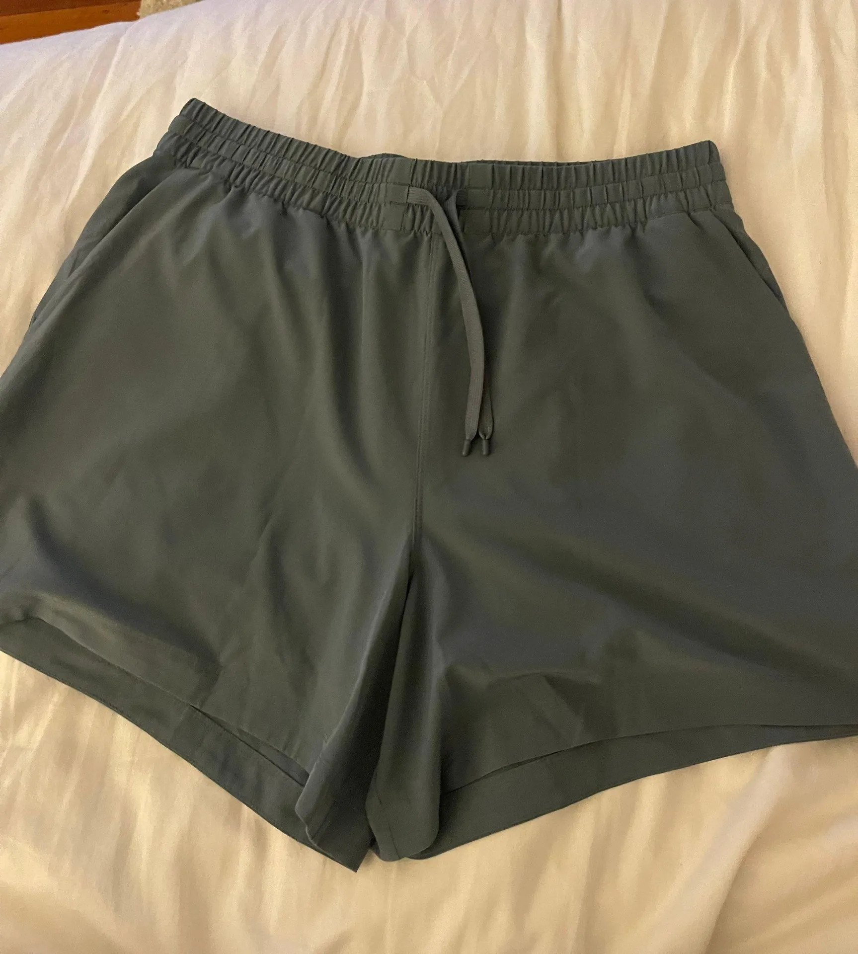Shorts - Image 2